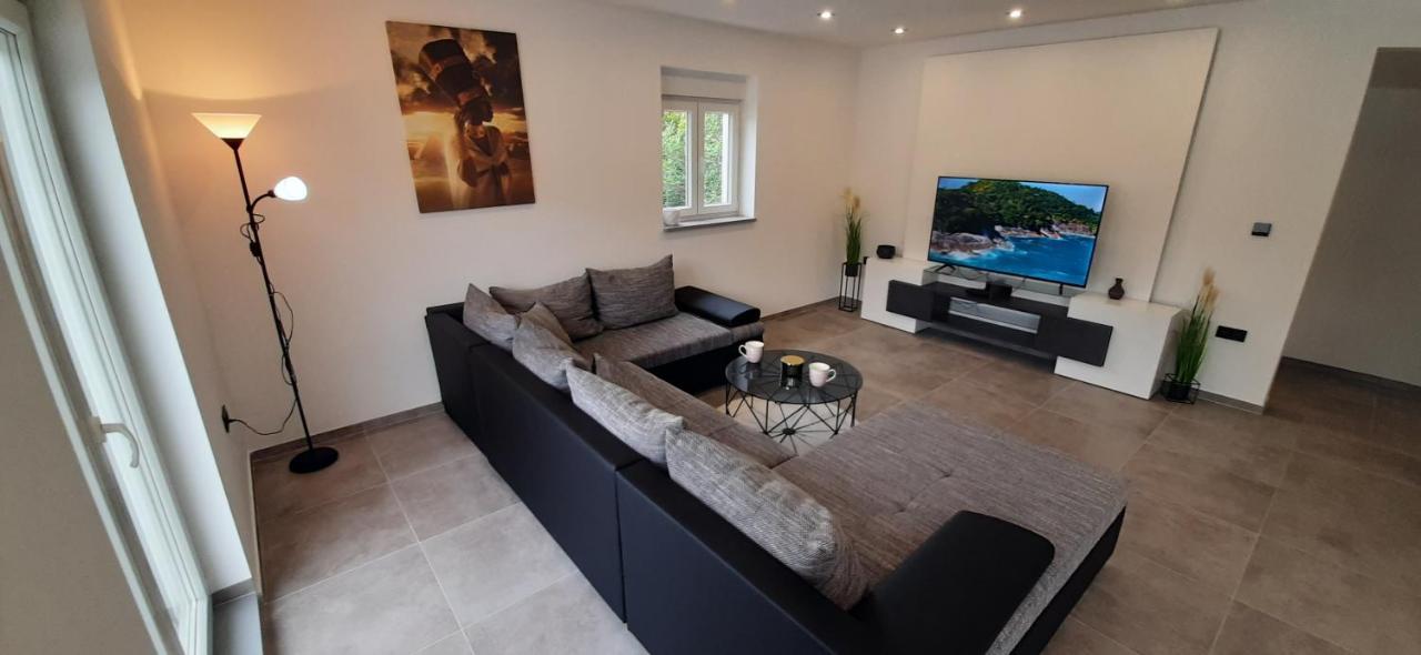 Apartmani Petar I Luka 巴卡尔 外观 照片
