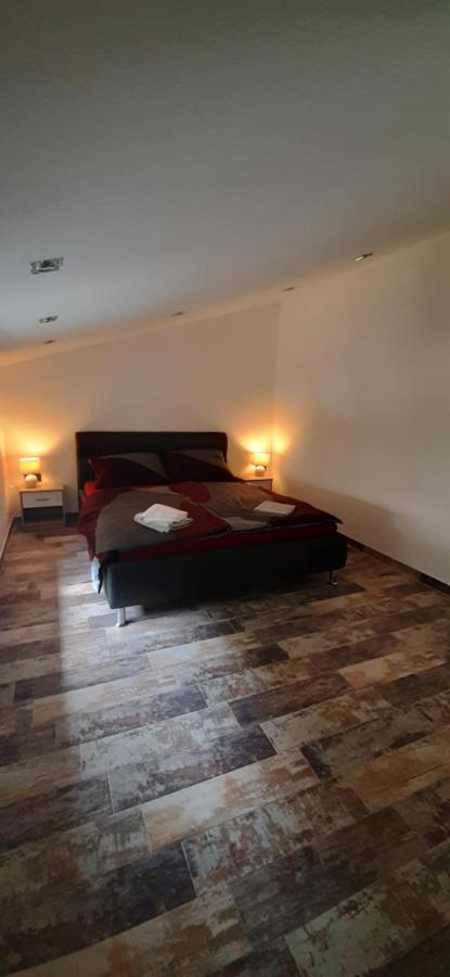 Apartmani Petar I Luka 巴卡尔 外观 照片