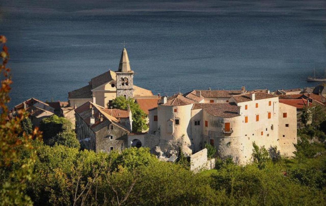 Apartmani Petar I Luka 巴卡尔 外观 照片