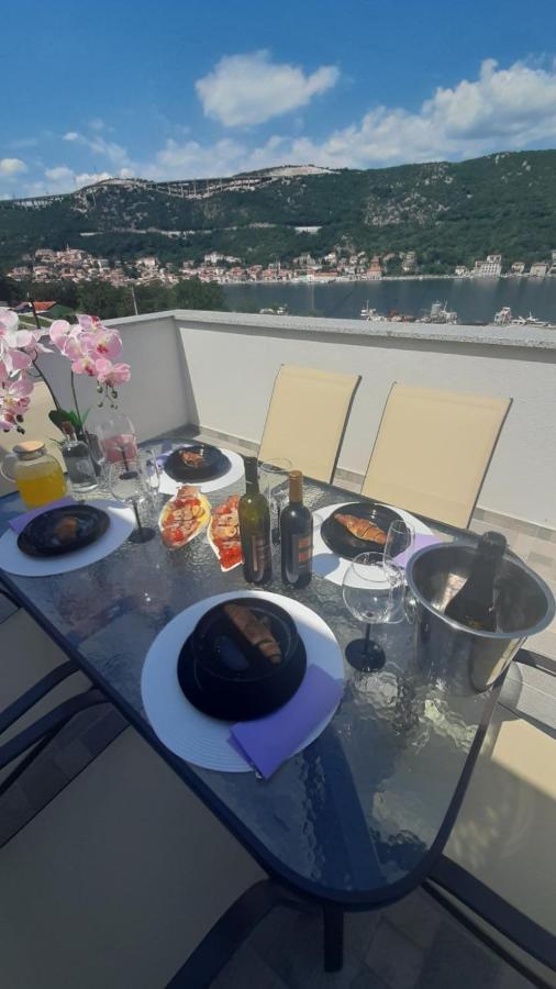 Apartmani Petar I Luka 巴卡尔 外观 照片