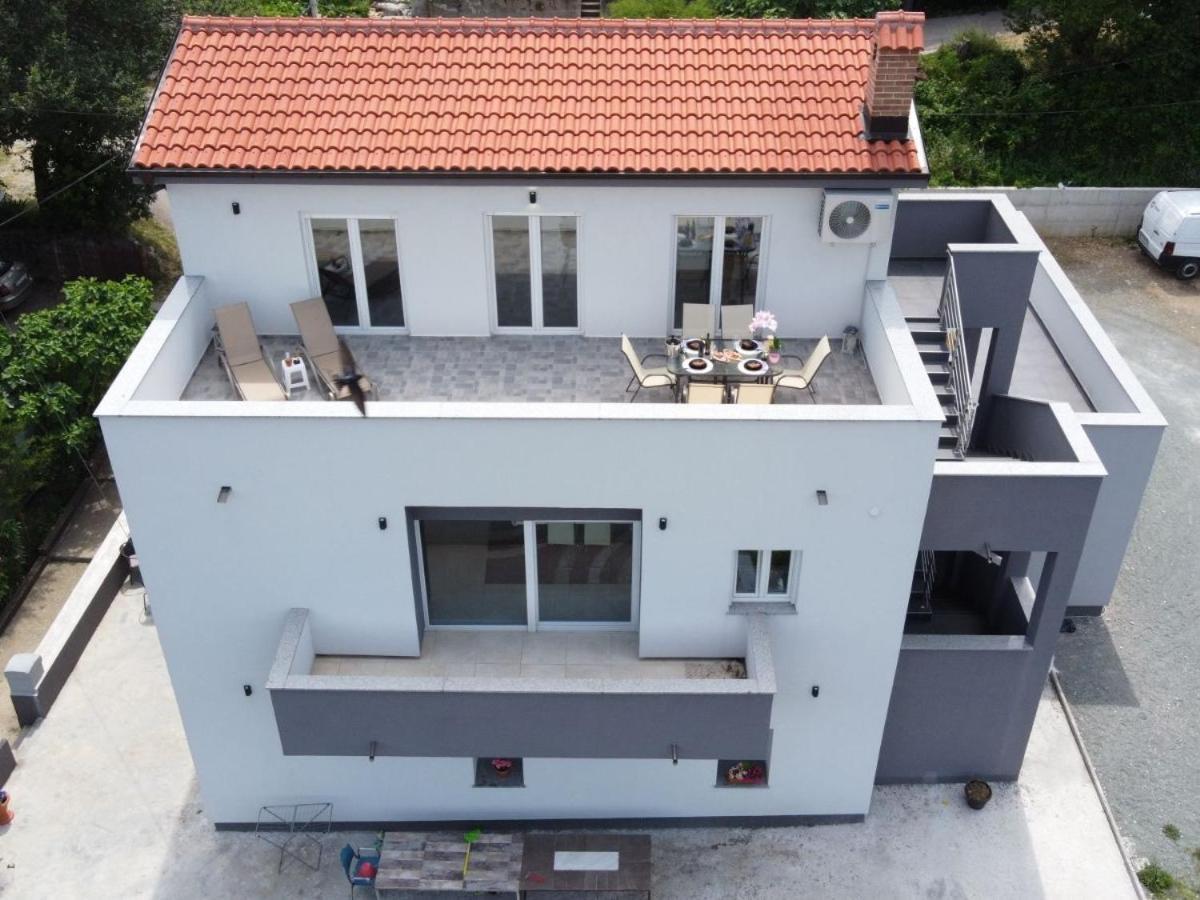 Apartmani Petar I Luka 巴卡尔 外观 照片