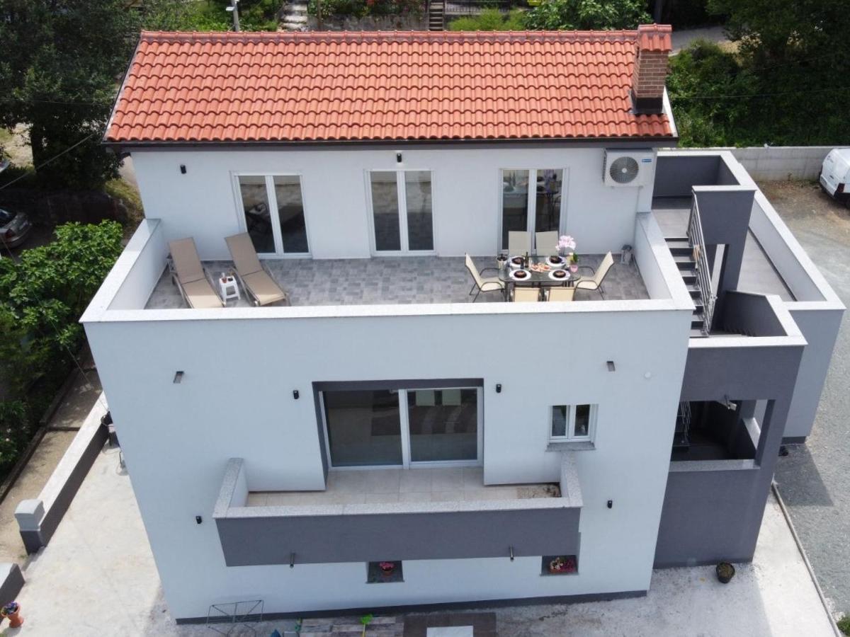 Apartmani Petar I Luka 巴卡尔 外观 照片